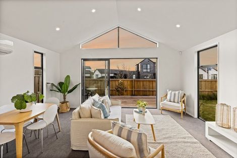 Photo of property in 1/1 Hebe Lane, Northwood, Christchurch, 8051