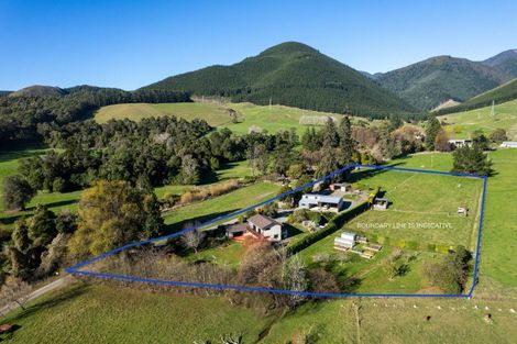 Photo of property in 68 Hiwipango Road, Belgrove, Wakefield, 7095