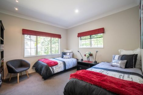 Photo of property in 26 Pahiatua Street, Hokowhitu, Palmerston North, 4410