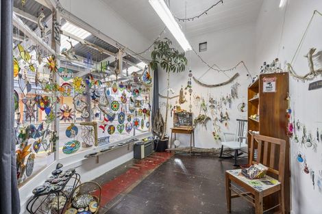 Photo of property in 96 Bridge Street, Eltham, 4322