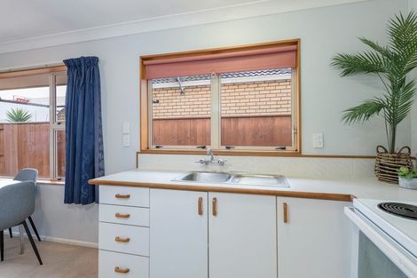 Photo of property in 6b Parkers Road, Tahunanui, Nelson, 7011