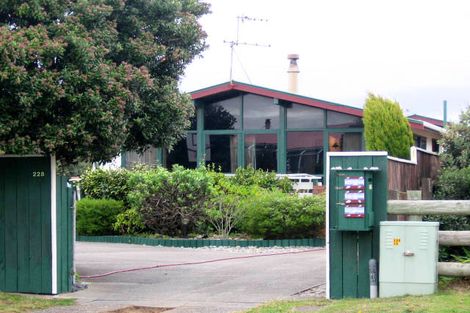 Photo of property in 228 Manly Street, Paraparaumu Beach, Paraparaumu, 5032