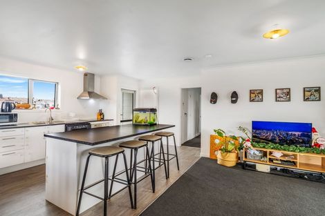 Photo of property in 10 Cornfoot Street, Castlecliff, Whanganui, 4501