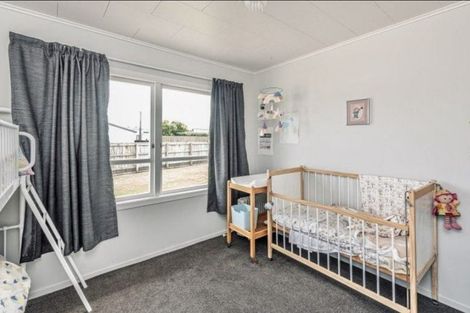 Photo of property in 8a Kings Avenue, Gonville, Whanganui, 4501