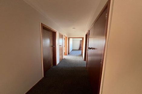 Photo of property in 35 Sunnyside Crescent, Papatoetoe, Auckland, 2025