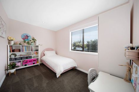 Photo of property in 15 Sea View Terrace, Cockle Bay, Auckland, 2014