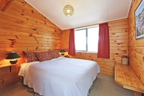 Photo of property in 8a Nimon Street, Havelock North, 4130