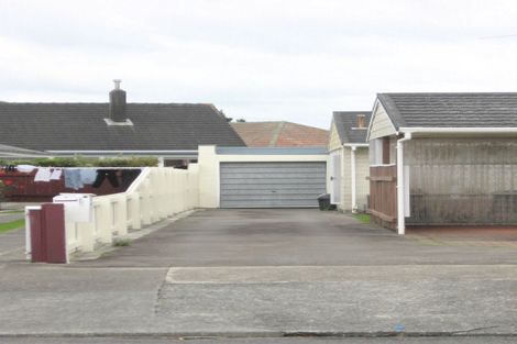 Photo of property in 6b Brees Street, Epuni, Lower Hutt, 5011