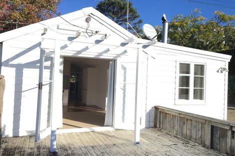 Photo of property in 97 Bassett Road, Remuera, Auckland, 1050