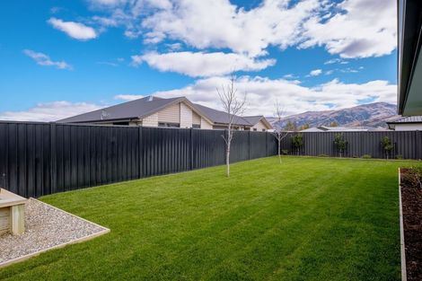 Photo of property in 25 Olds Crescent, Cromwell, 9310