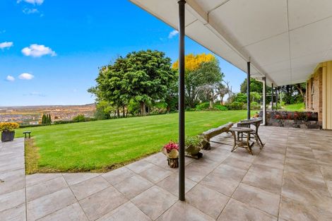 Photo of property in 190 Redoubt Road, Flat Bush, Auckland, 2019