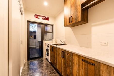 Photo of property in 15a Kitchener Square, Highfield, Timaru, 7910