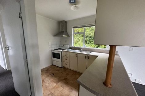 Photo of property in 31b Omega Street, Newlands, Wellington, 6037