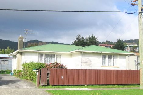 Photo of property in 21 Chittick Street, Stokes Valley, Lower Hutt, 5019