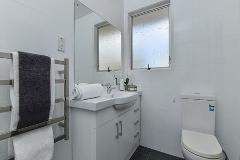 Photo of property in 9 Tangelo Place, Bucklands Beach, Auckland, 2012