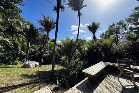 Photo of property in 12 Sylvan Glade, Piha, 0772