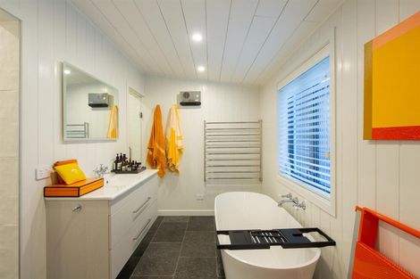 Photo of property in 32 Flynn Lane, Arrowtown, 9302