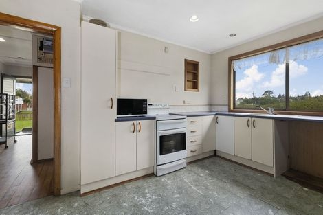 Photo of property in 51 Kawaha Point Road, Fairy Springs, Rotorua, 3015