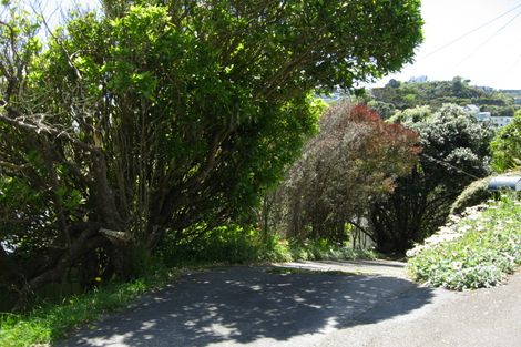 Photo of property in 78 Ranui Crescent, Khandallah, Wellington, 6035