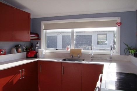 Photo of property in 26 Burns Street, Milton, 9220