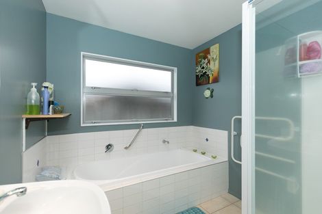 Photo of property in 4 Kirk Close, Rototuna, Hamilton, 3210