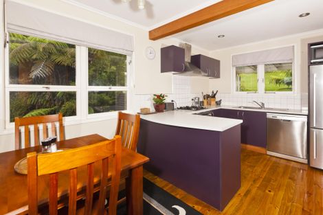 Photo of property in 2 Hilltop Avenue, Morningside, Whangarei, 0110