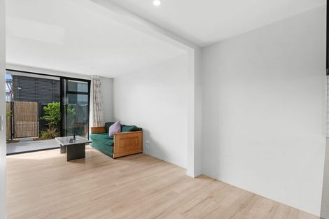 Photo of property in 3/8 New Brighton Road, Shirley, Christchurch, 8061