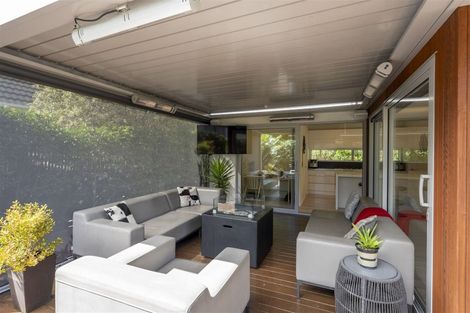 Photo of property in 2 Jacksons Road, Merivale, Christchurch, 8014