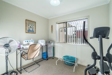 Photo of property in 7 Crowther Crescent, Heidelberg, Invercargill, 9812
