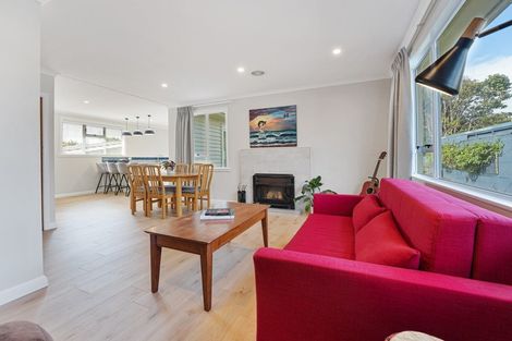 Photo of property in 10 Saxton Road, Upper Vogeltown, New Plymouth, 4310