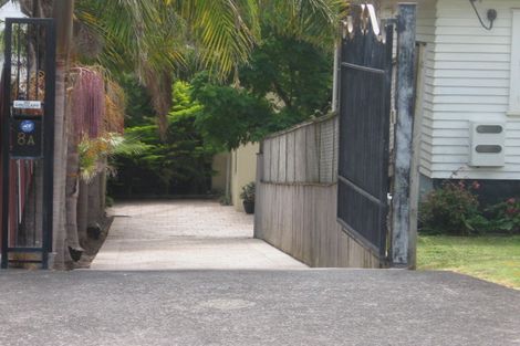 Photo of property in 8 Napoleon Avenue, Milford, Auckland, 0620