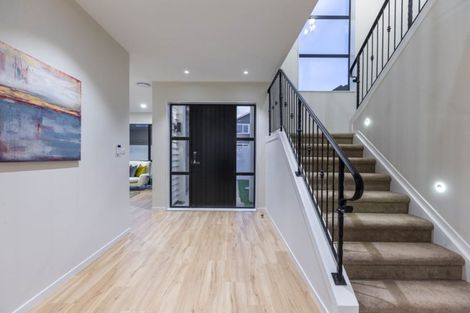 Photo of property in 3 Ti Kouka Place, Te Atatu Peninsula, Auckland, 0610