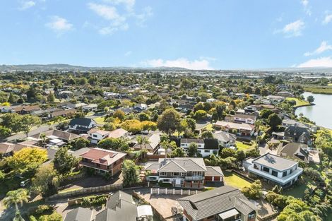 Photo of property in 8 Aztec Place, Conifer Grove, Takanini, 2112