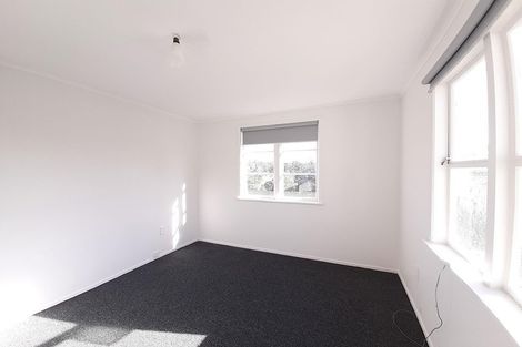 Photo of property in 24 Inglis Street, Birkenhead, Auckland, 0626