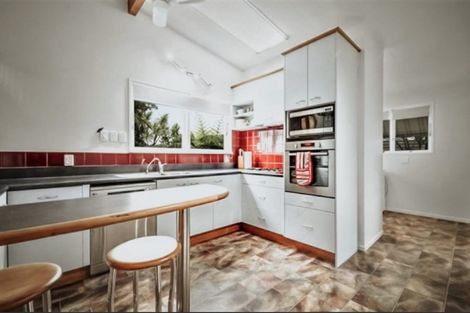 Photo of property in 345 Devonport Road, Tauranga, 3110