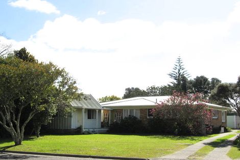 Photo of property in 42 Barry Avenue, Whakatane, 3120