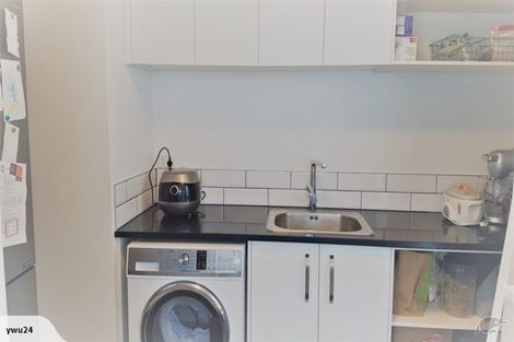 Photo of property in 129 Warren Crescent, Hillmorton, Christchurch, 8025