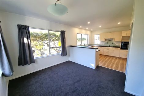 Photo of property in 8 Govind Grove, Ngaio, Wellington, 6035