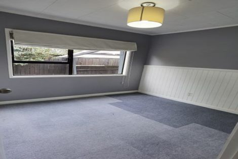 Photo of property in 3 Melia Grove, Goodwood Heights, Auckland, 2105