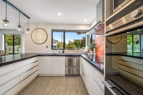 Photo of property in 24 Crewe Street, Gore, 9710