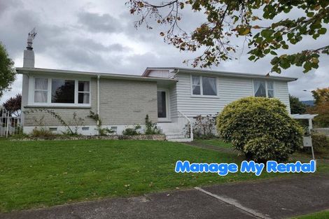 Photo of property in 2 Monterey Place, Totara Park, Upper Hutt, 5018