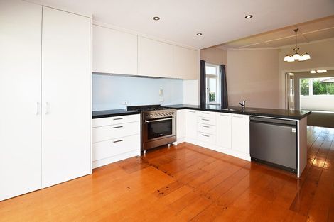 Photo of property in 28 Wairere Avenue, Mount Albert, Auckland, 1025