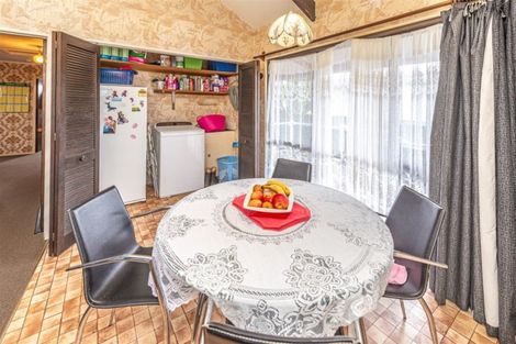 Photo of property in 36 Karyn Street, Castlecliff, Whanganui, 4501