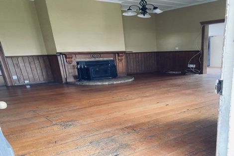 Photo of property in 1 Beihlers Road, Weymouth, Auckland, 2103