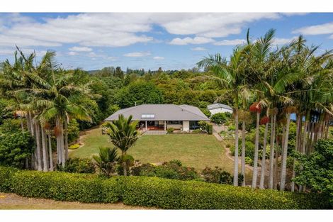 Photo of property in 37 Edkins Road, Kerikeri, 0230