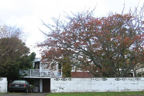 Photo of property in 6 Gray Avenue, Paraparaumu Beach, Paraparaumu, 5032