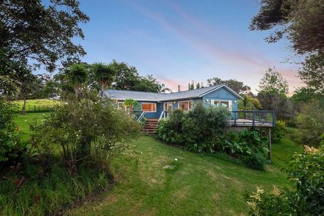Photo of property in 12 Whitehills Road, Waitoki, Silverdale, 0994