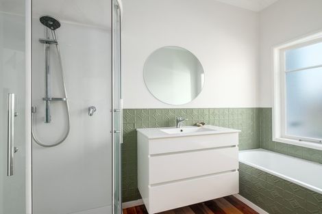 Photo of property in 6 Grant Road, Whataupoko, Gisborne, 4010