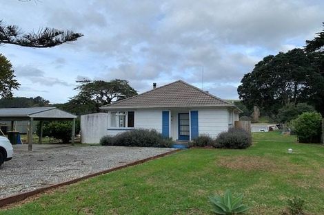 Photo of property in 403 Leigh Road, Whangateau, Warkworth, 0985