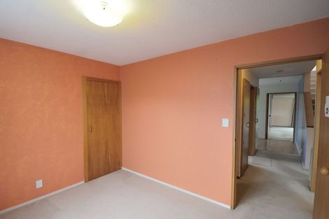 Photo of property in 22 Beatrice Place, Avonhead, Christchurch, 8042